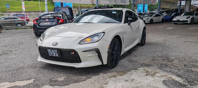 2024 Toyota GR86 2.4 RZ (A) NO HIDDEN CHARGES - 4