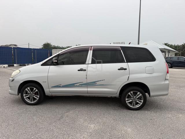 2011 Toyota INNOVA 2.0 E (A)JUALANMURAH NOREPAIR - 4