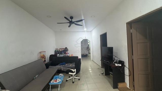 JLN BENTARA, TMN TUN AMINAH, RENOVATED 1-Storey Terrace House FOR SALE 1