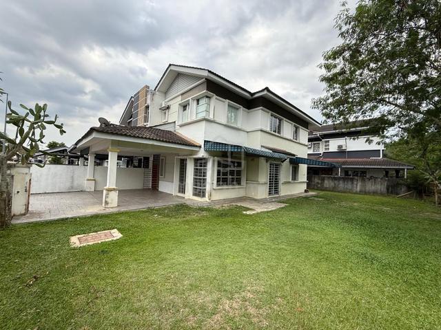 2sty corner semi d house taman tasik semenyih selangor 1