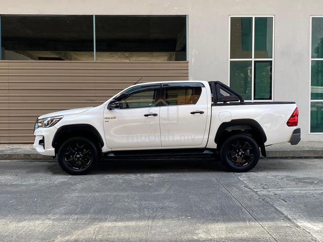 2020 Toyota HILUX 2.8 BLACK EDITION MY17 AN120 - 4