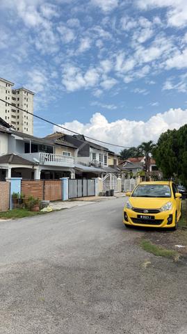 2-STY House 18X55 For SALE @ Taman Seri Bahagia, Len Sen, Cheras 1