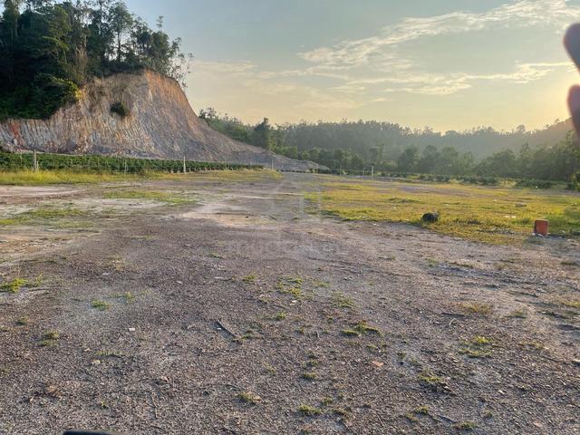 Tanah di kg Che Lijah binjai 1