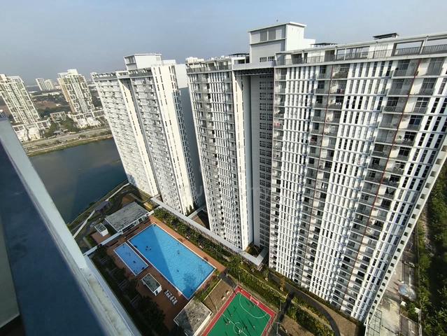 LakeView Residency @ Cyber Heights Villa 1