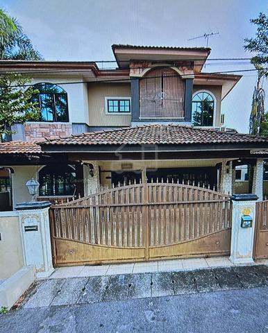 2 storey Bungalow at Taman Pinji Indah,below market,very good location 1