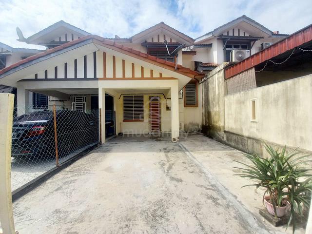 2 Storey Terrace House Taman Salak Perdana Fasa 5 Sepang For Sale 1