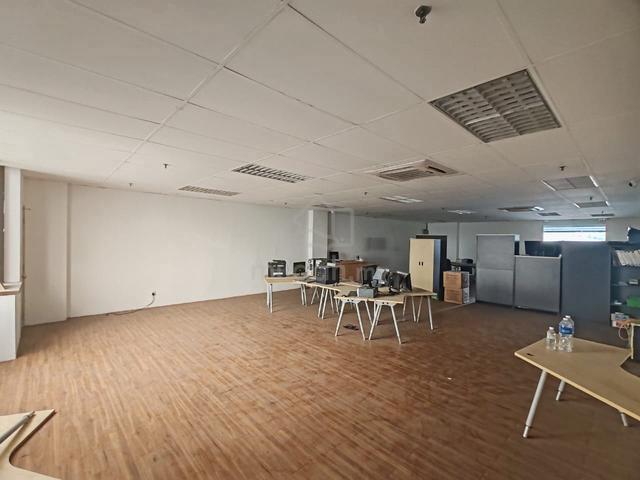Commercial Office Shop Puchong IOI Busiess Park Puchong for Rent 1