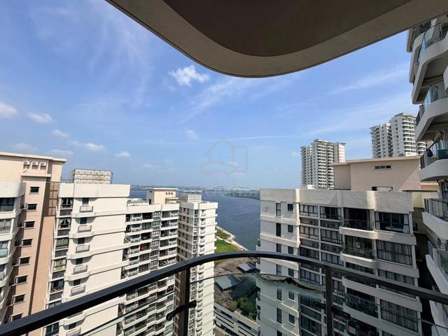 Bay Point @ Country Garden Danga Bay 1