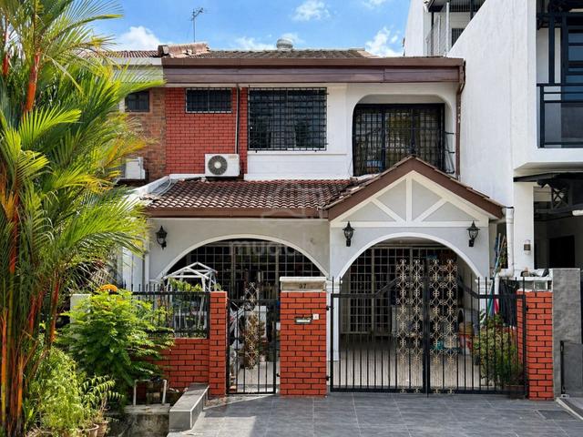 FULLY RENOVATED 💥 FACING OPEN Double Storey Terrace Taman Permata KL 1
