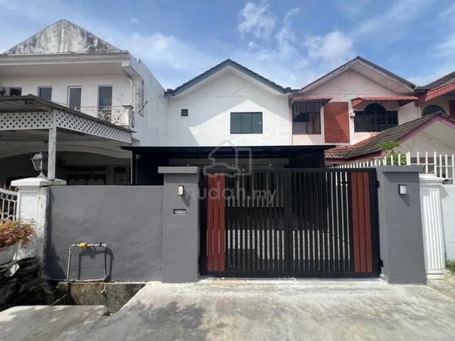 2 storey House/Nice Renovated/Well Condition/Ready Move in/Skudai/CIQ 1