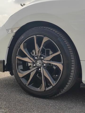 2020 Honda CIVIC 1.5 TC-PREMIUM (A) - 5