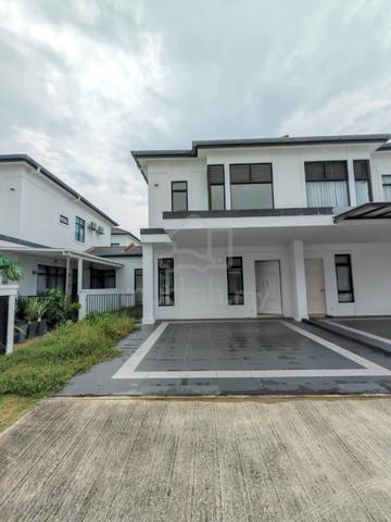 Double Storey Co Home Avenham Garden Eco Grandeur @ Puncak Alam 1