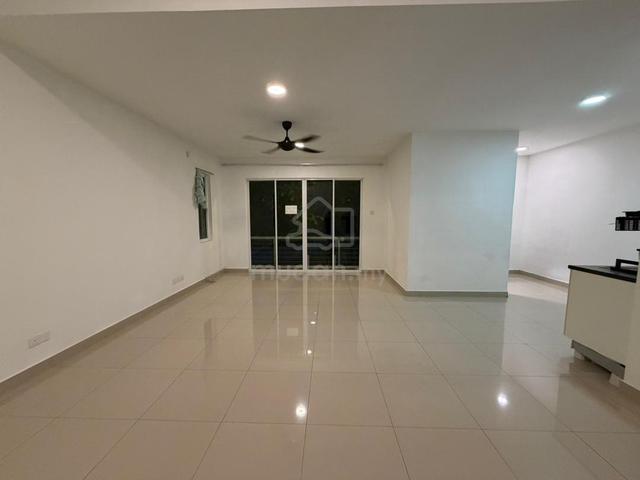 Sunway Wellesley Gated Guarded Townhouse For Rent @ BM Town Nice Unit 1
