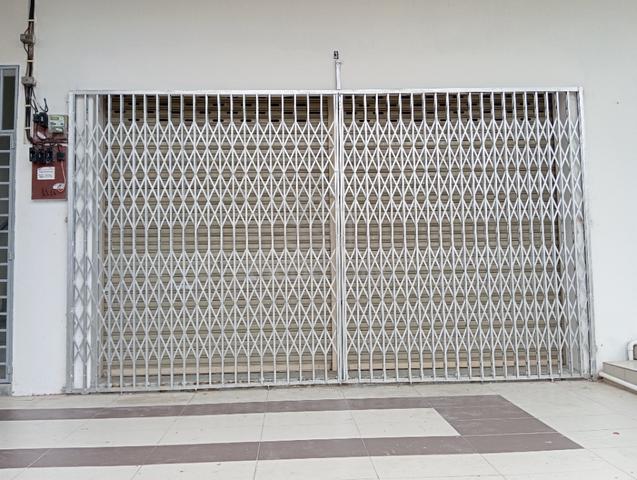 Spacious New Commercial Shop (Ground Floor) at Taman Pulai Utama 1