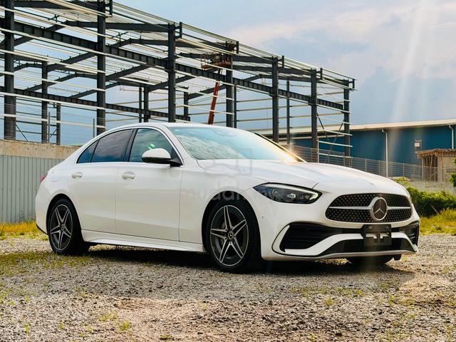 2022 Mercedes Benz C200 1.5 AMG *Burmester *Warran - 1