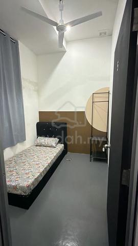 Bilik Murah & LUAS|FREE wifi✅|Deposit rendah|15min Setia Tropika✅ 1