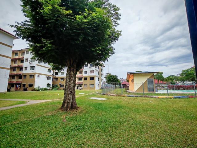 Rumah Pangsa Permas Jaya 1