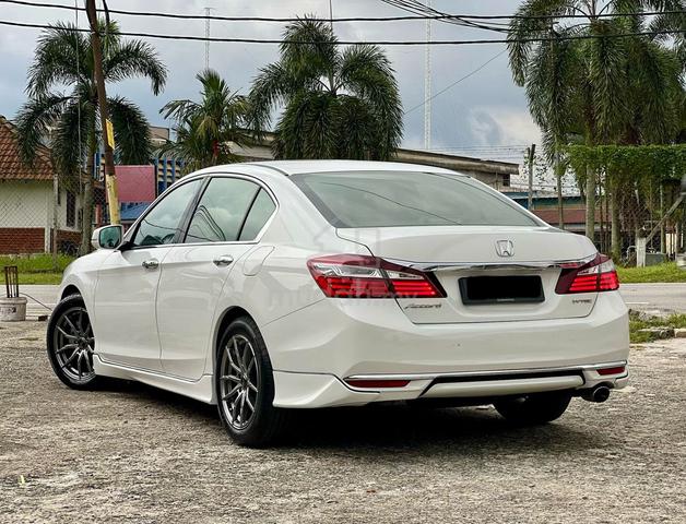 2017 Honda ACCORD 2.0 VTi-L FACELIFT (A) - 2