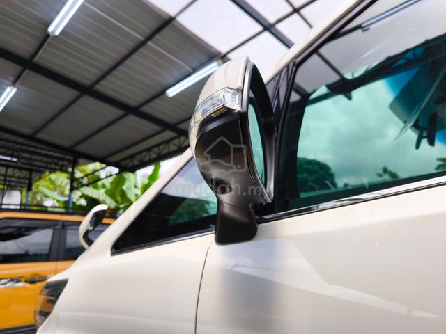 Toyota ALPHARD 2.5 S A SUNROOF ANDROID 360C Yr2016 - 3