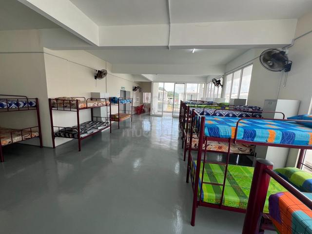 Saujana Heights Teluk Kumbar SHOP 1237sf Renovated can use as Hostel 1