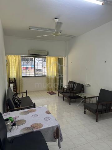 Jalan Haji Manan Flat 1