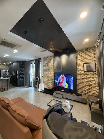 Corner Lot Full Renovate Impian Emas 1
