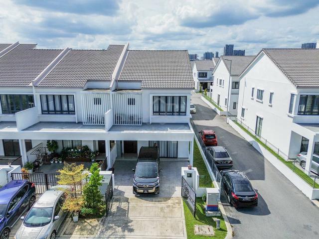 Endlot Double Storey Sejati Lakeside Cyberjaya 1