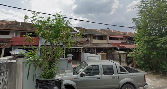 KL, Bukit Serdang, 2 sty house, bank value rm700k , sale 1