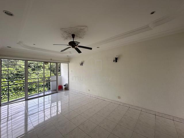 Desa Golf Condominium 1