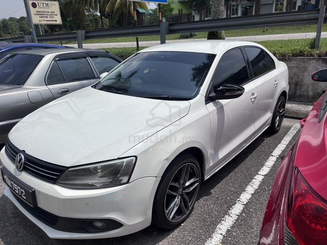 2015 Volkswagen JETTA 1.4 TSI (CKD) (A) - 1