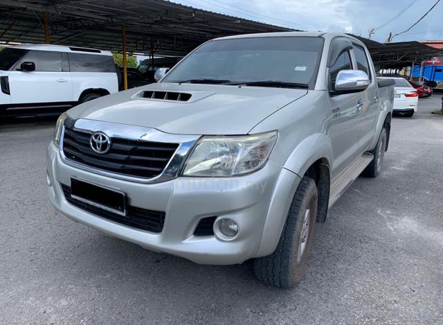 2013 Toyota HILUX 3.0 G VNT (A) - 2
