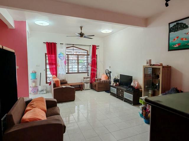 Cheap / Full Loan / Bandar Putra Kulai / 2 Sty Terrace / Unblock View 1