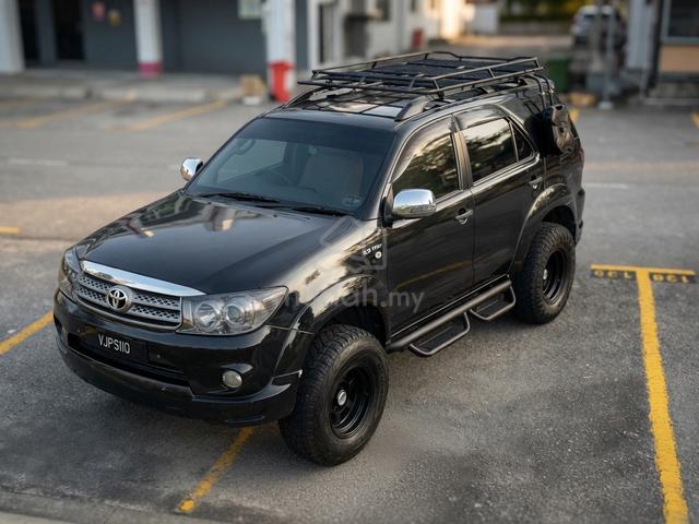 2010 Toyota FORTUNER 2.7 V TRD SPORTIVO - 1