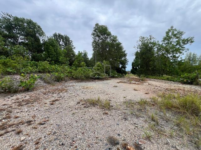 [FLAT LAND] Lot Banglo Laman Akasia, Nilai Impian Freehold Open 5
