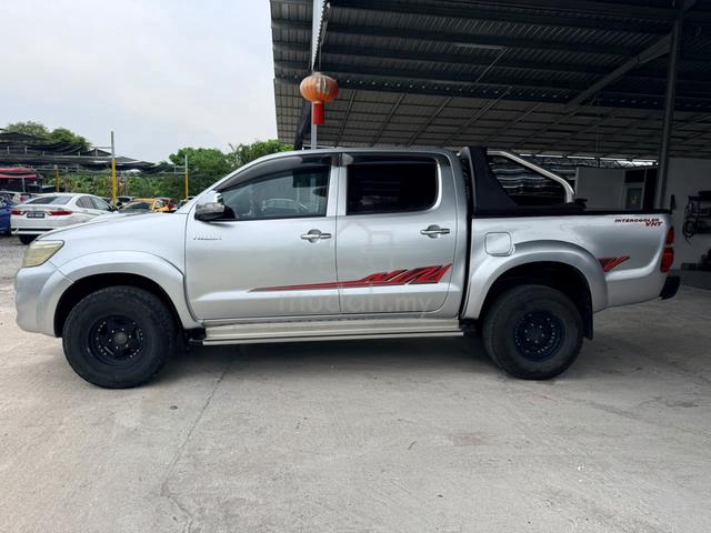 2013 Toyota HILUX 2.5 G VNT (A) 4X4 PICK UP - 4