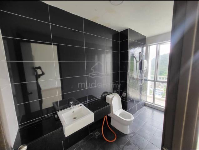 Platinum III @ Teluk Kumbar Heights 2
