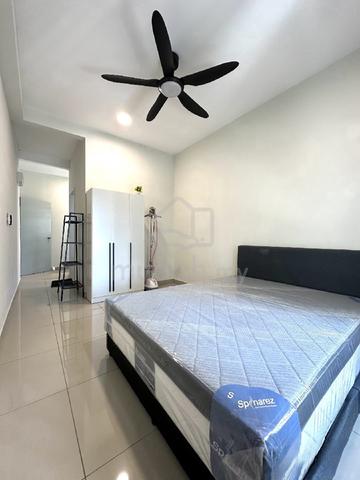 Lumi Tropicana 1