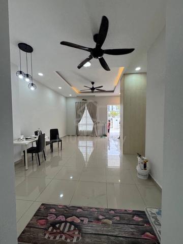 (NICE UNIT) 2 Storey Graham Garden Eco Grandeur 1