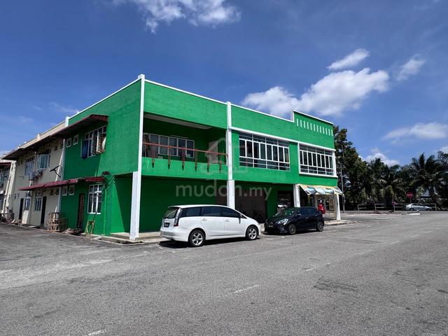 Bukit Piatu Mutiara Near Semabok Lebuh AMJ  Corner Shoplot For Rent 1