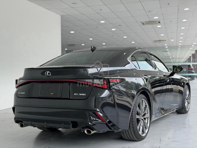 2022 Lexus IS300 2.0 F-SPORT (A) - 2