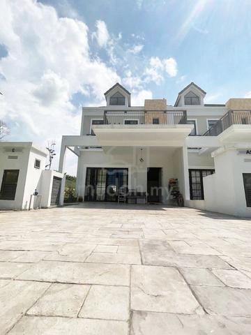 END LOT | 2 storey Monet Springtime Sunsuria City Kota Warisan Sepang 1
