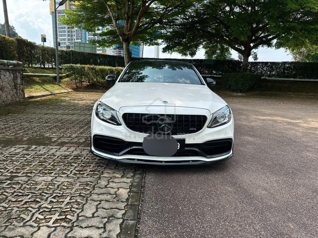 2019 Mercedes Benz C300 2.0 AMG LINE (CKD) (A) - 2