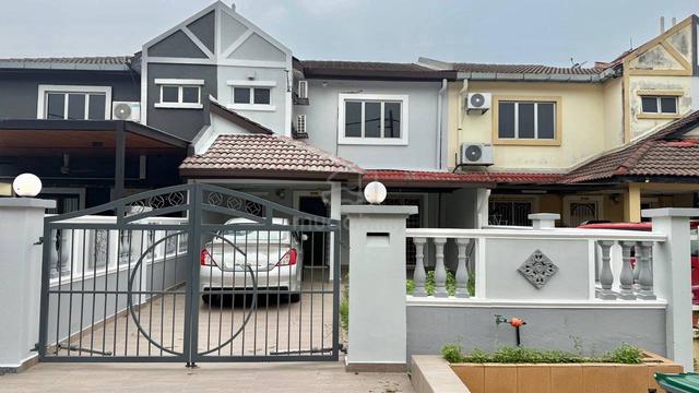 FACING OPEN! 2-STOREY TERRACE @ DESA CASUARINA, Nilai 1