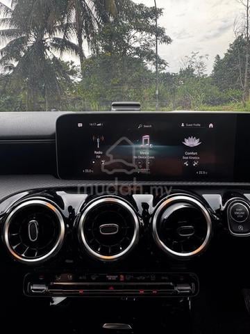 2020 Mercedes Benz A180 1.3 STYLE HATCHBACK (A) - 4