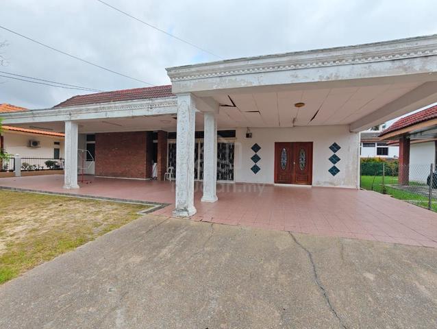 6 ROOM SPACIOUS 💥 Bungalow Taman Paroi Jaya Seremban Ampangan 1