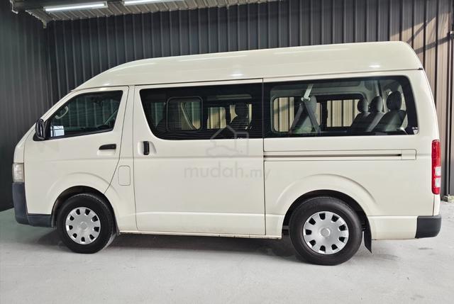 Toyota HIACE 2.5 (M) KDH200R HIGH ROOF WINDOW VAN⭐ - 3