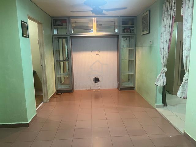 Low Depo Reno Double Storey Bukit Beruntung Rawang For Sale 4
