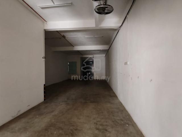 Asas Jaya Industry Area Shop Lot Ground Floor For Rent (Road Side) 1