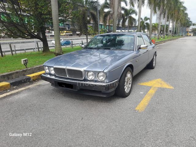 1990 Jaguar DAIMLER 4.0 (A) - 2