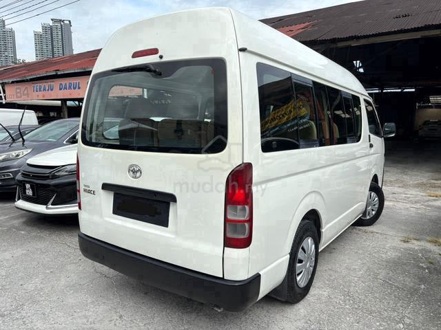 2012 Toyota HIACE 2.5 HIGH ROOF (M) Window Van - 4